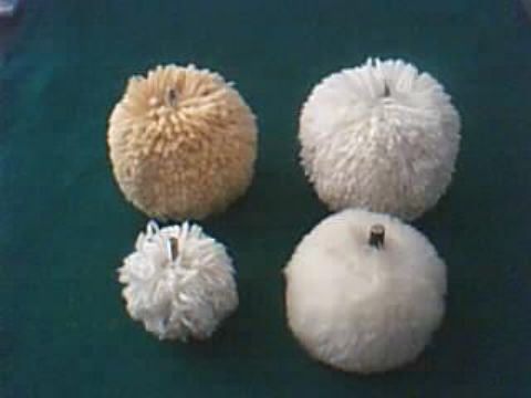 Woolen Ball For Polishing With Handle,Stick Ribbon Woolen Ball.